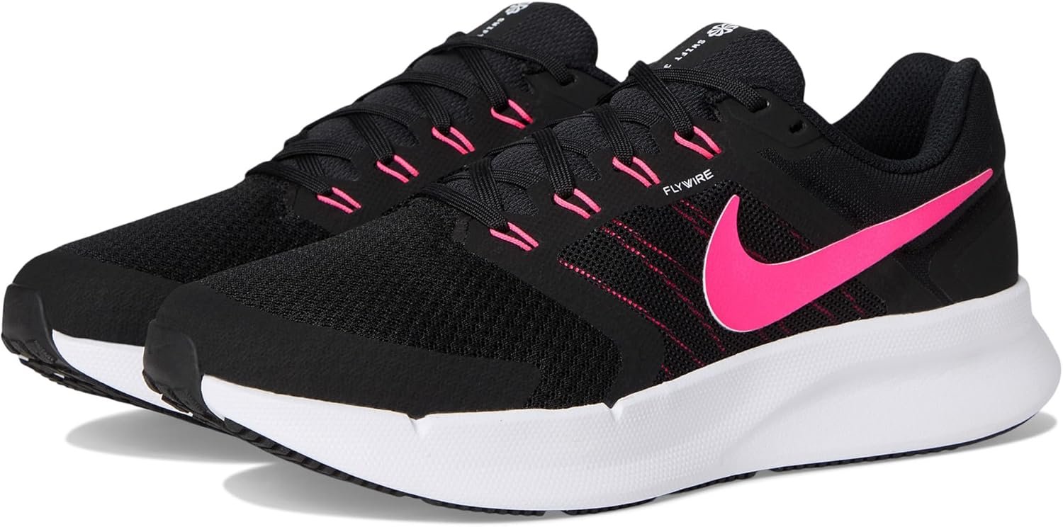 Nike Women’s Run Swift 3 Road Running Shoes